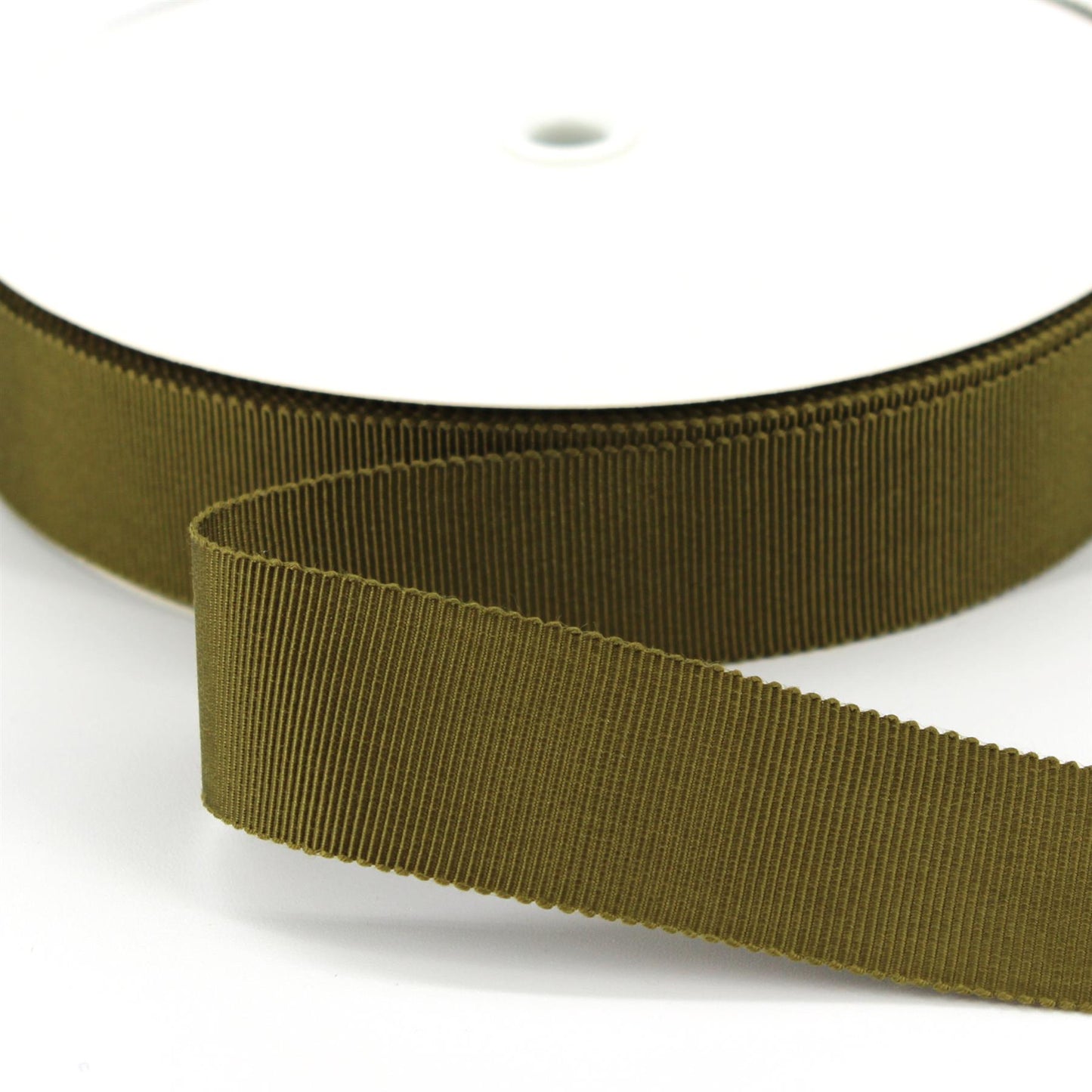 Petersham Ribbon 2.5cm x 10m BR060