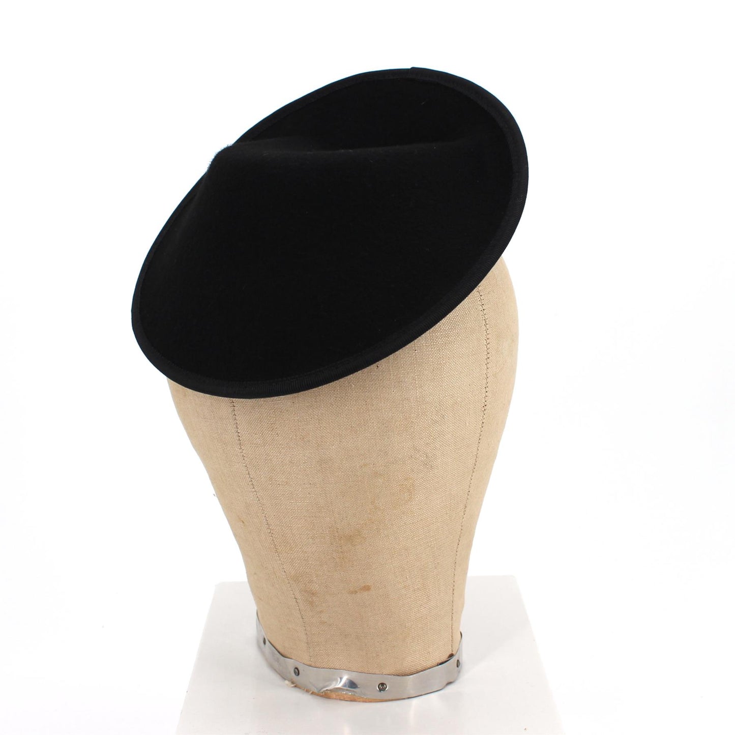 UK Made Felt Base Side Sweep 19x20cm - HA011F