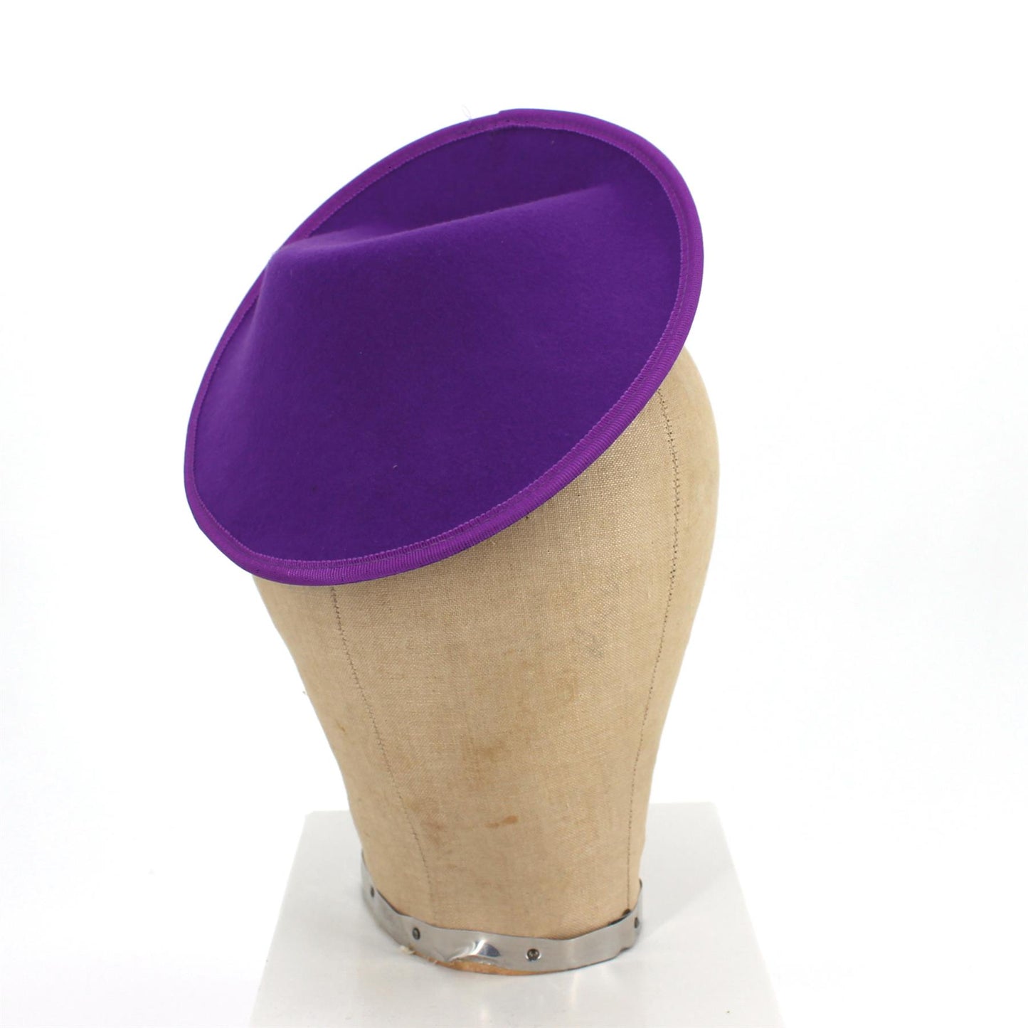 UK Made Felt Base Side Sweep 19x20cm - HA011F