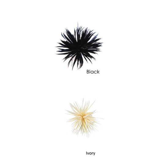 Spiky Goose Biot Feather Flower 9cm - FM093