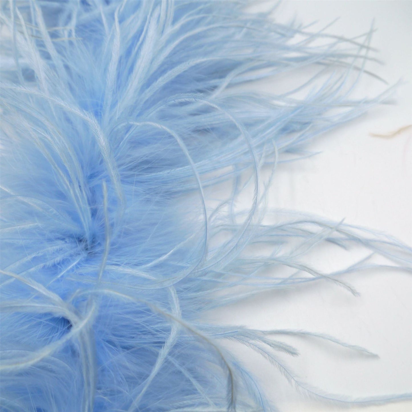 Ostrich Feather Boa 3 ply x 1m BO001