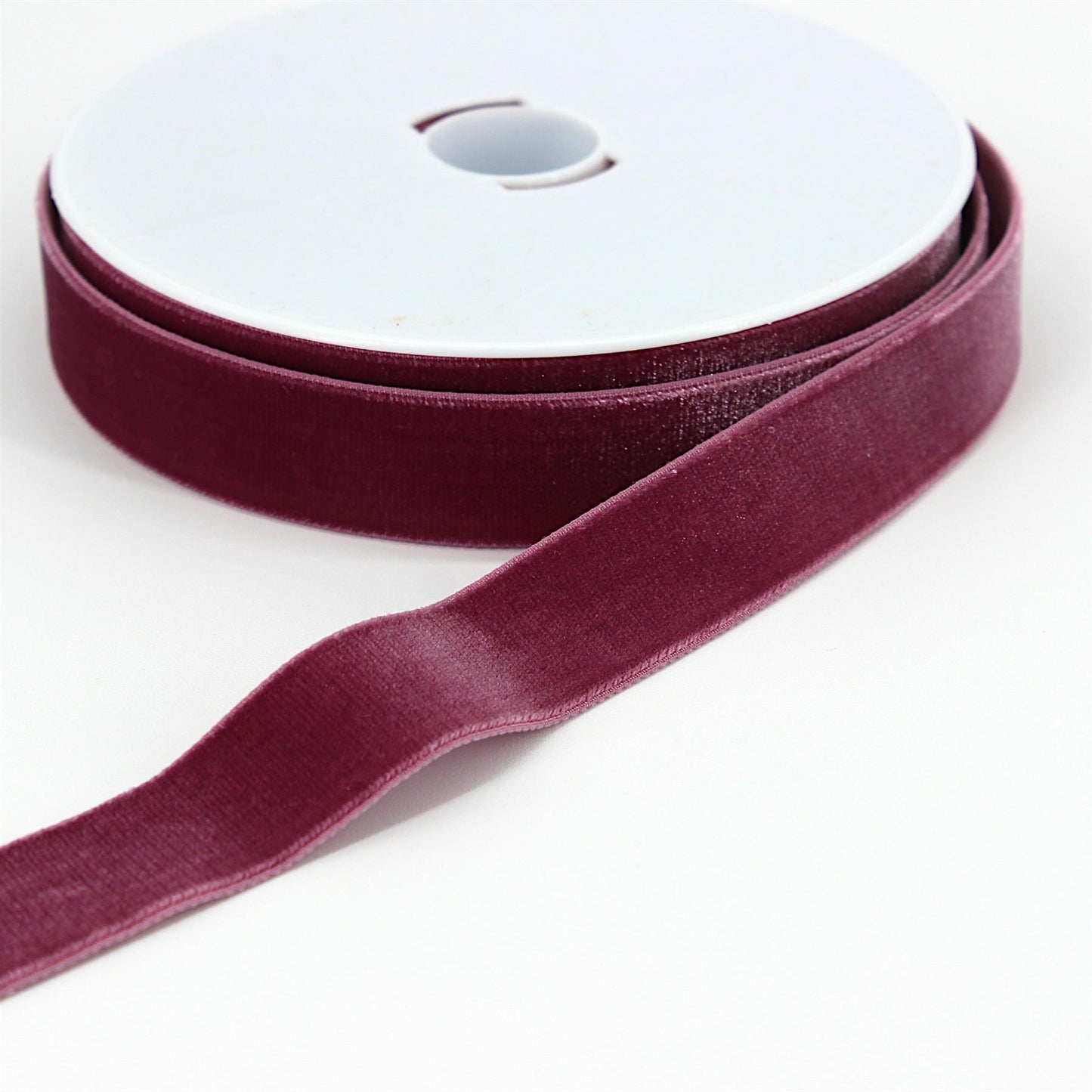 6006 Stretch Velvet Ribbon 23mm